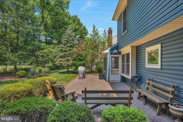 4 DORAL CT, Marlton, NJ 08053