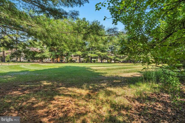 4 DORAL CT, Marlton, NJ 08053