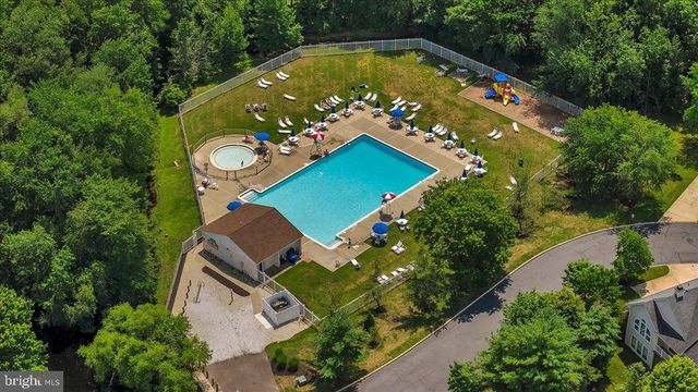 4 DORAL CT, Marlton, NJ 08053