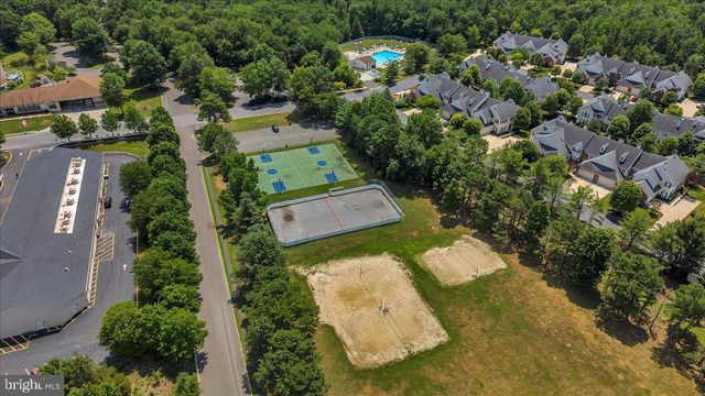 4 DORAL CT, Marlton, NJ 08053
