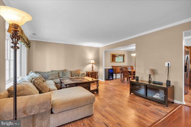 4 DORAL CT, Marlton, NJ 08053