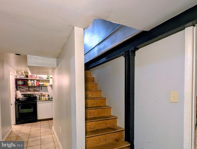7321 PINEY BRANCH RD, Takoma Park, MD 20912