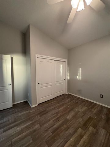1656 Camino Lane, Madera, CA 93637
