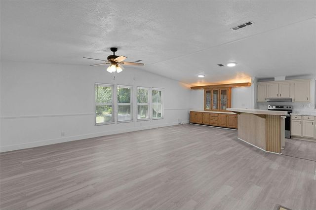 27817 W PELICAN ISLE DRIVE, Leesburg, FL 34748