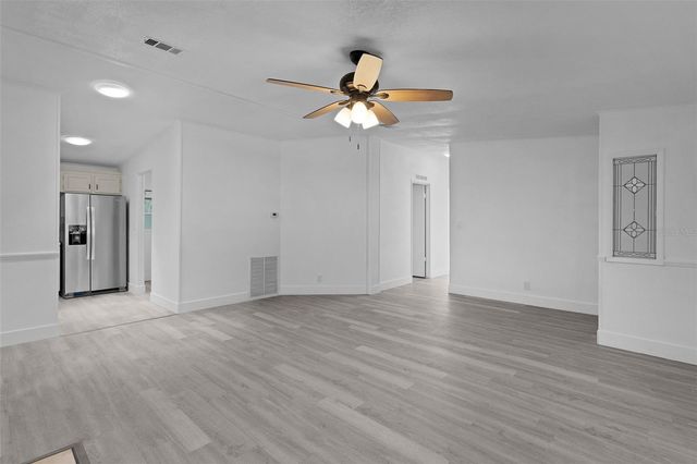 27817 W PELICAN ISLE DRIVE, Leesburg, FL 34748