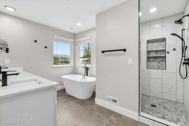431 N Bethel Place, Palmer, AK 99645