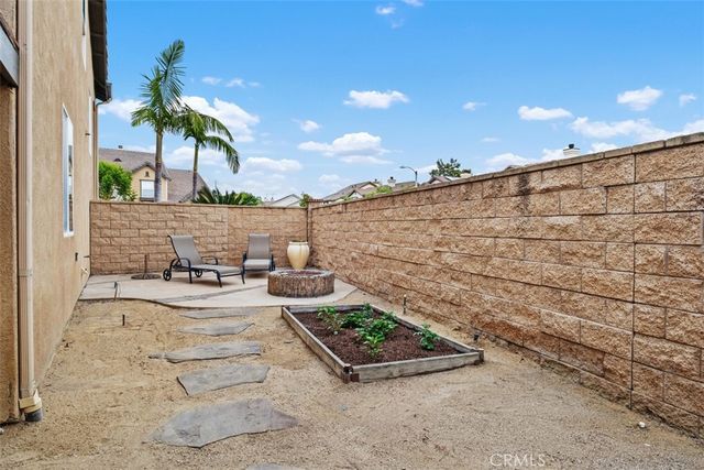 2302 N Chelsey Ct, Orange, CA 92867