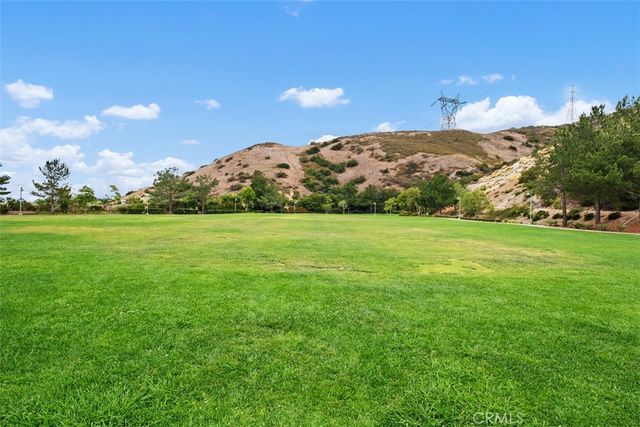 2302 N Chelsey Ct, Orange, CA 92867
