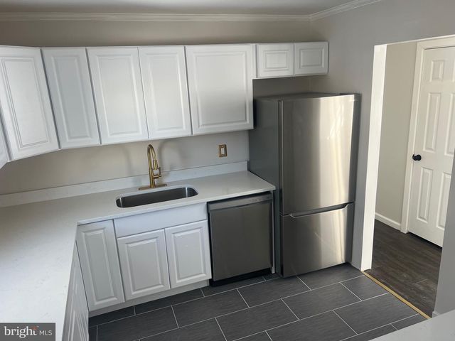 13909 MATTAPONY DR, Woodbridge, VA 22193