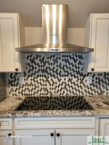 601 W 37th Street B, Savannah, GA 31415