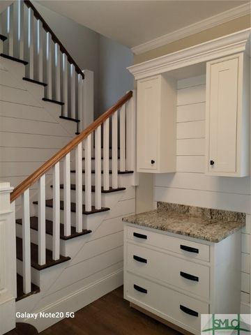 601 W 37th Street B, Savannah, GA 31415