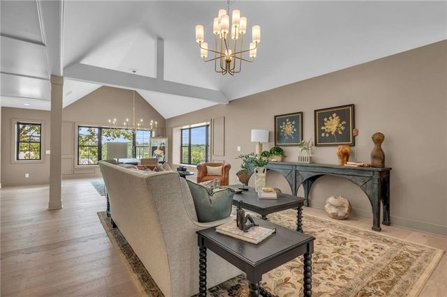 12811 W 71st Street, Shawnee, KS 66216