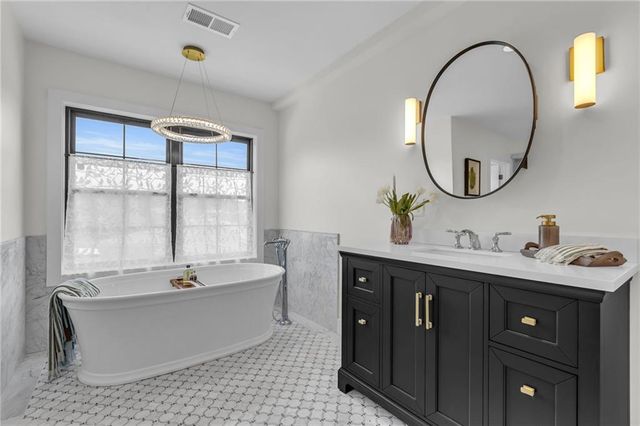 12811 W 71st Street, Shawnee, KS 66216