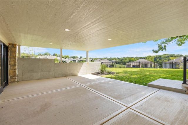 12811 W 71st Street, Shawnee, KS 66216