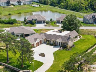 12811 W 71st Street, Shawnee, KS 66216