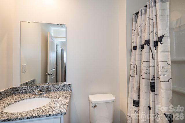 1901 Prosperity Drive G, Newton, NC 28658