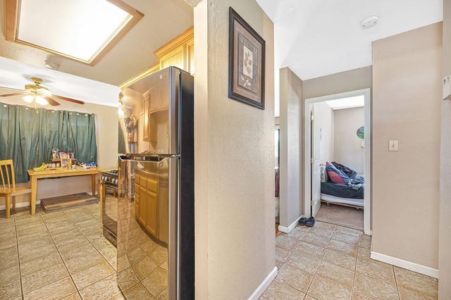 1071 Hollingsworth Dr, Lincoln, CA 95648