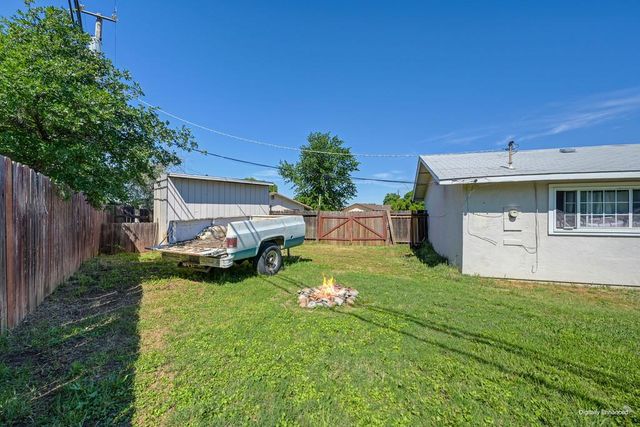 1071 Hollingsworth Dr, Lincoln, CA 95648