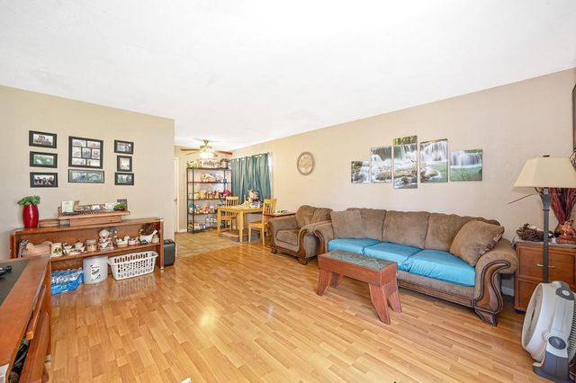 1071 Hollingsworth Dr, Lincoln, CA 95648