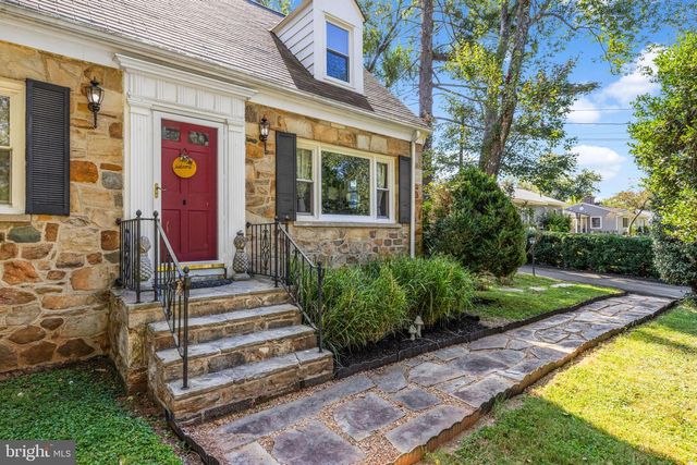 141 BLUE RIDGE ST, Warrenton, VA 20186