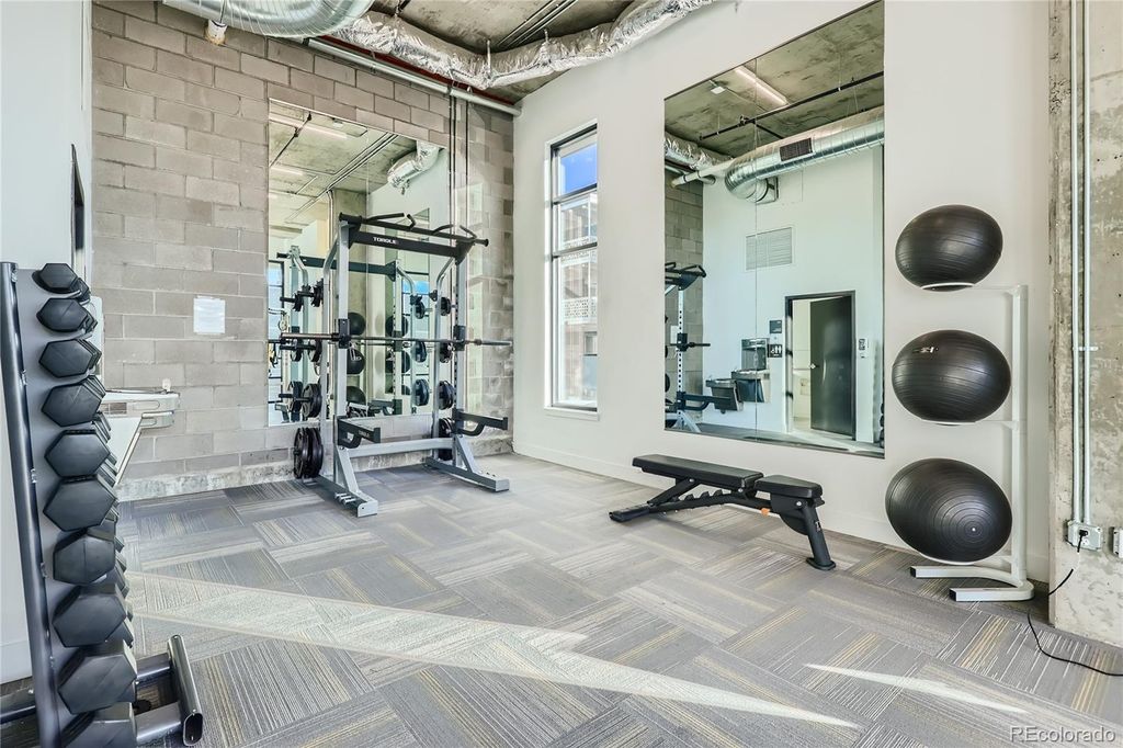 Image 22 of property listing at 2374 S University Boulevard 303, Denver, CO 80210