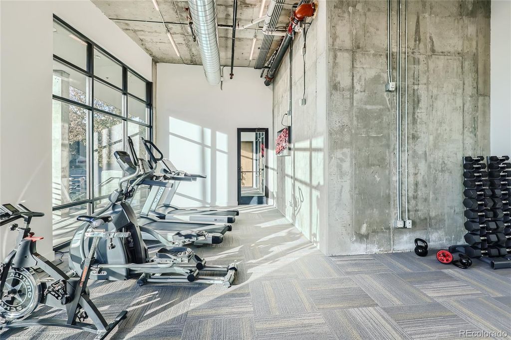 Image 23 of property listing at 2374 S University Boulevard 303, Denver, CO 80210