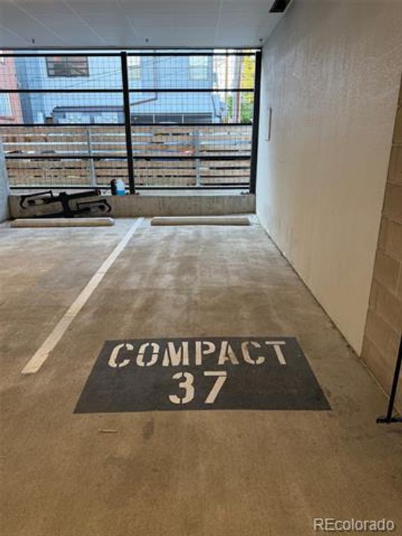 Image 30 of property listing at 2374 S University Boulevard 303, Denver, CO 80210