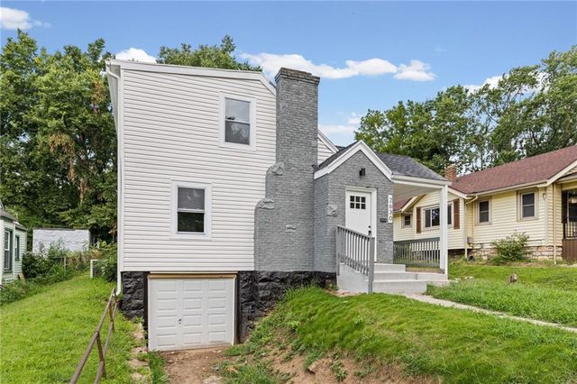 2630 N 22nd Street, Kansas City, KS 66104