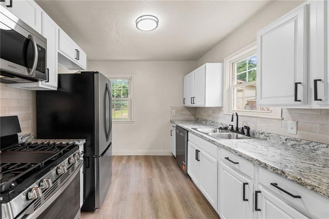 2630 N 22nd Street, Kansas City, KS 66104