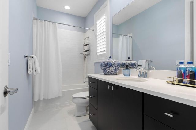 16 MARBELLA COURT, Palm Coast, FL 32137