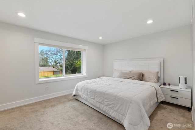 2000 NE 27th Street, Renton, WA 98056