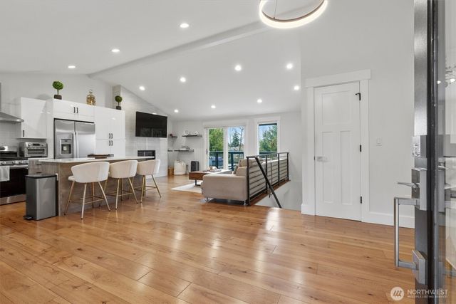 2000 NE 27th Street, Renton, WA 98056