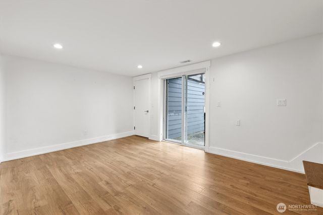 2000 NE 27th Street, Renton, WA 98056