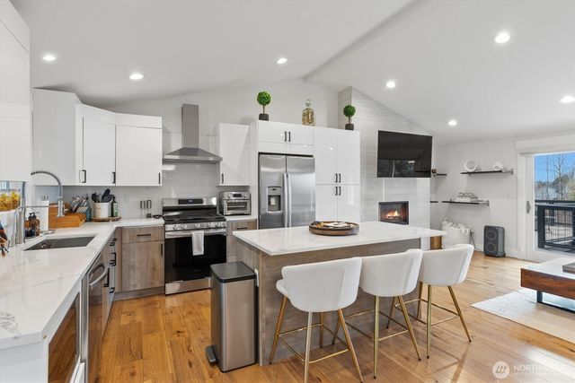 2000 NE 27th Street, Renton, WA 98056