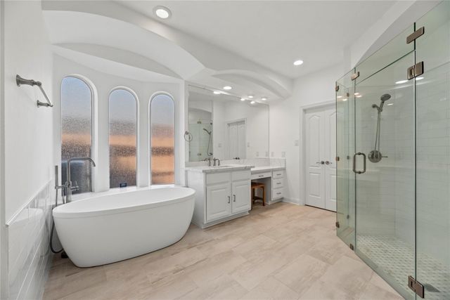 11 Bentley Park Court, Houston, TX 77070