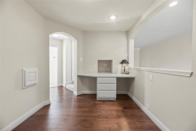 11 Bentley Park Court, Houston, TX 77070