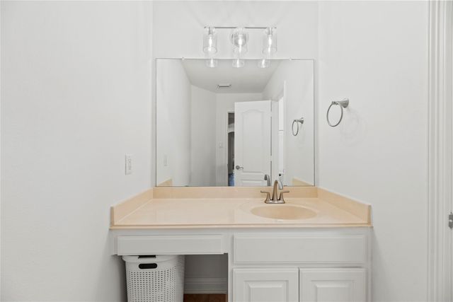 11 Bentley Park Court, Houston, TX 77070