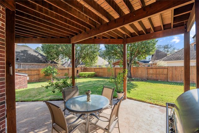 11 Bentley Park Court, Houston, TX 77070