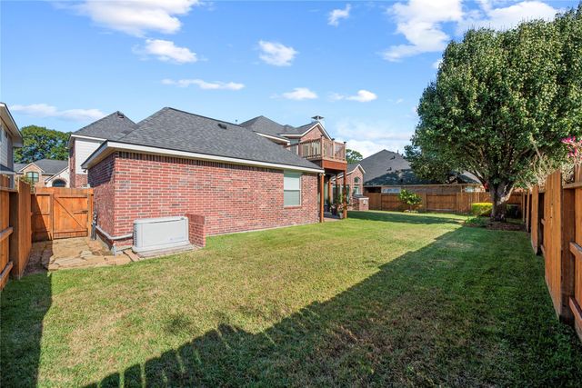 11 Bentley Park Court, Houston, TX 77070