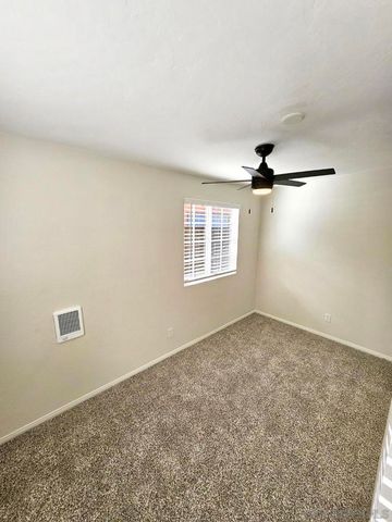 520 Glover Ave, Chula Vista, CA 91910