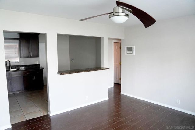 520 Glover Ave, Chula Vista, CA 91910