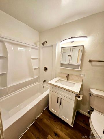 520 Glover Ave, Chula Vista, CA 91910