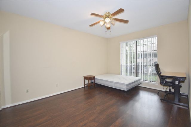 8055 Cambridge Street 29, Houston, TX 77054