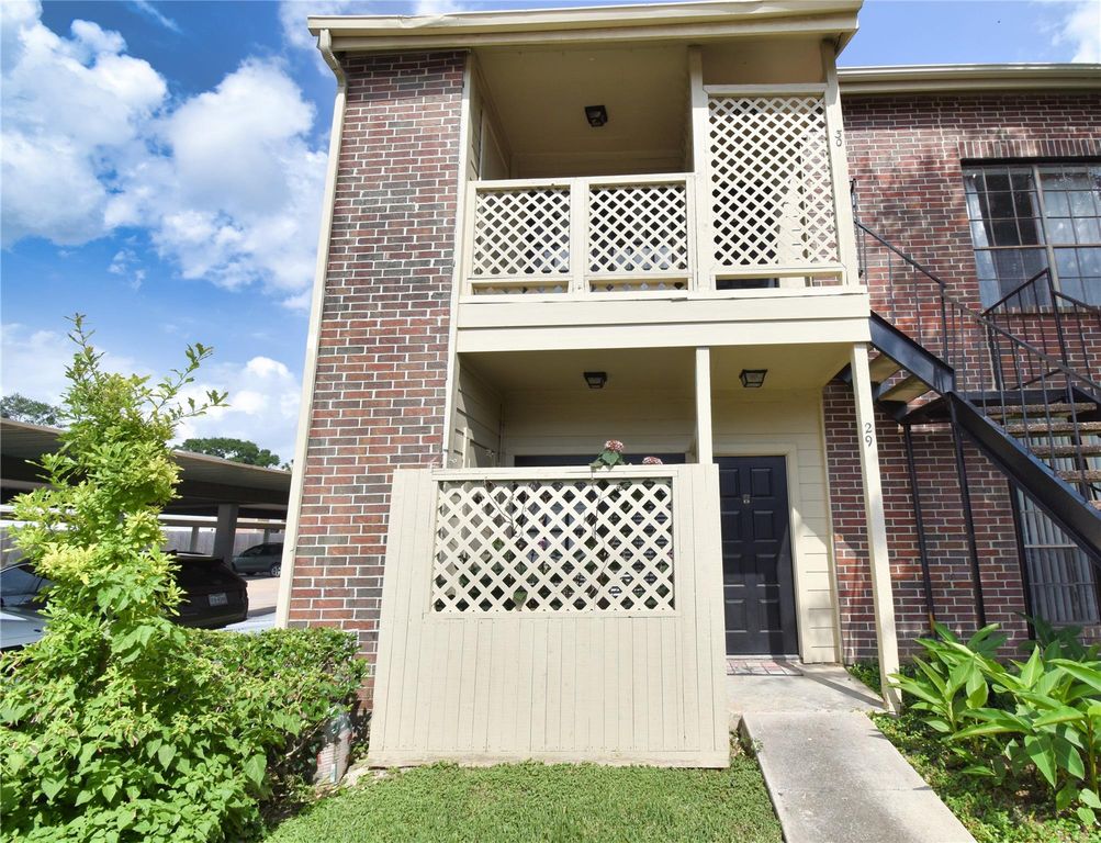 8055 Cambridge Street 29, Houston, TX 77054