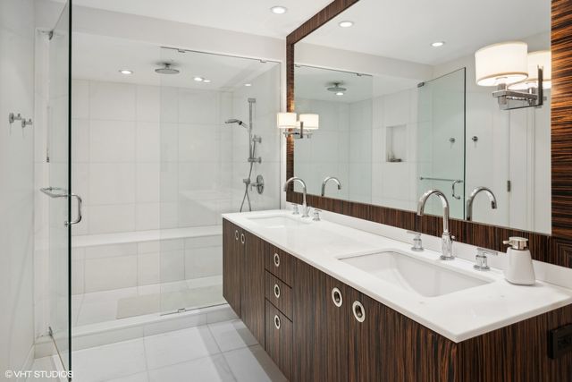 161 E CHICAGO Avenue 49A, Chicago, IL 60611