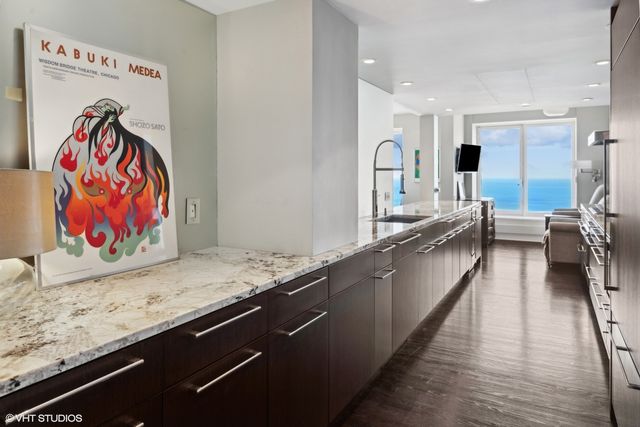 161 E CHICAGO Avenue 49A, Chicago, IL 60611