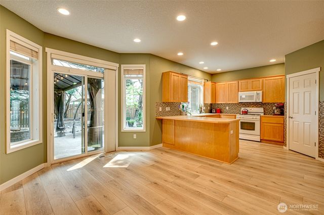 196 Raspberry Lane, Woodland, WA 98674
