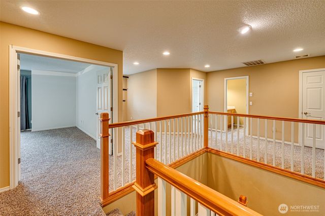 196 Raspberry Lane, Woodland, WA 98674
