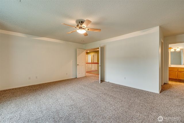 196 Raspberry Lane, Woodland, WA 98674