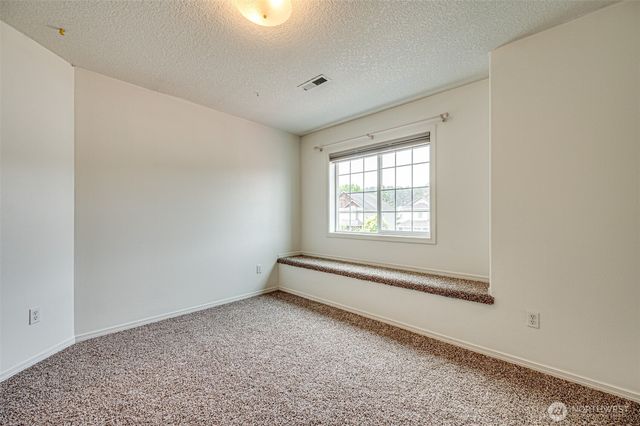 196 Raspberry Lane, Woodland, WA 98674